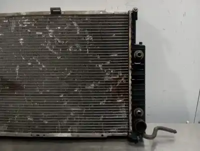 Piesă de schimb auto la mâna a doua radiator de apa pentru bmw serie 7 (e32) 735i referințe oem iam 