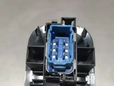 Автозапчасти б/у выключатель переднего правого окна за renault kangoo (f/kc0) luxe privilege ссылки oem iam 8200548968  n1.z1.17.7