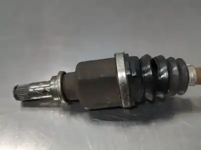 Second-hand car spare part front left transmission for renault clio iii authentique oem iam references 8200499585  n2.z1.2.3.4 Second-hand car spare part front left transmission for renault clio iii authentique oem iam references 8200499585  n2.z1.2.3.4