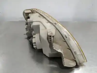 Second-hand car spare part left headlight for kia carnival ii * oem iam references   n1.z1.21.1.4.m