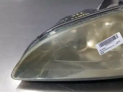 Second-hand car spare part left headlight for ford focus berlina (cap) ambiente (d) oem iam references 0374d  n1.z1.21.7.m