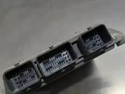 Peça sobressalente para automóvel em segunda mão CENTRALINA DE MOTOR UCE por CITROEN C3 1.4 HDI (68 CV)  Referências OEM IAM 9660300280 5WS40285CT 9653451880  N1.Z2.4.1.4