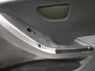 Автозапчастина б/у обработка передніх правіх дверей для hyundai i30 (gd) essence посилання на oem iam 82360a6100  n1.z1.20.13.b