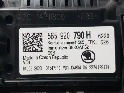 Pezzo di ricambio per auto di seconda mano pannello degli strumenti per skoda karoq (nu) ambition 116 cv / 85 kw riferimenti oem iam 565920790  n1.z2.2.10.2