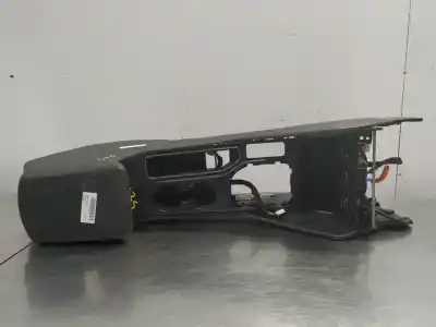 Автозапчасти б/у центральный подлокотник за hyundai tucson (tl, tle) 1.6 gdi ссылки oem iam 84611d7ca1  n1.z2.11.9.2