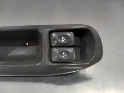 Pezzo di ricambio per auto di seconda mano interruttore alzacristalli anteriore sinistro per renault scenic (ja..) 1.4 16v authentique riferimenti oem iam 7700431172  n1.z1.17.5.m