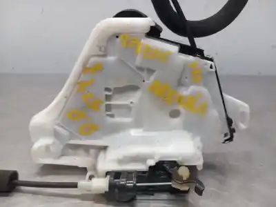 Автозапчасти б/у замок передней правой двери за renault arkana (eu version) equilibre 142 cv / 105 kw ссылки oem iam 805029736r  n1.z1.26.1.m