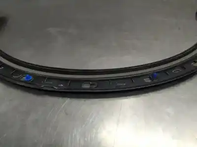 Pezzo di ricambio per auto di seconda mano estensione parafango posteriore sinistra per audi q3 (8ub, 8ug) 2.0 tdi riferimenti oem iam 8u0853817a  n1.z3.3.10.2