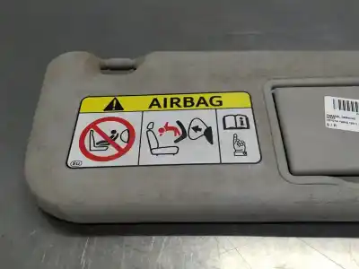 Peça sobressalente para automóvel em segunda mão para-sol direito por toyota yaris active referências oem iam   n1.z2.parasoles.14