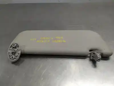 Peça sobressalente para automóvel em segunda mão pára-sol esquerdo por toyota yaris active referências oem iam   n1.z2.parasoles.14