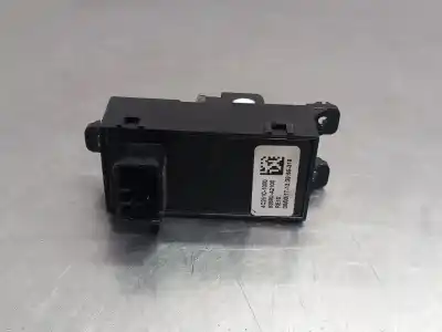 Pezzo di ricambio per auto di seconda mano interruttore alzacristalli anteriore destro per kia cee´d concept 99 cv / 73 kw riferimenti oem iam 93580a2100 4c25101000  n1.z1.17.8