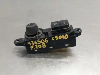 Second-hand car spare part multifunction switch for peugeot 208 active oem iam references 96758773xu00  n2.z1.3.15