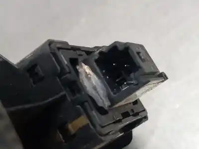 Peça sobressalente para automóvel em segunda mão botão / interruptor elevador vidro traseiro direito por renault arkana (eu version) equilibre 142 cv / 105 kw referências oem iam d20232jl000  n1.z1.17.6