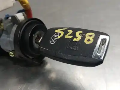 Second-hand car spare part ignition switch for kia cee´d concept 99 cv / 73 kw oem iam references   n1.z1.mostrador.13