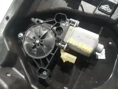 Peça sobressalente para automóvel em segunda mão elevador de vidros traseiro direito por jeep compass ii limited 4x2 referências oem iam c47519104  n1.z2.18.16.3