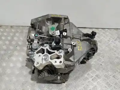 Tweedehands auto-onderdeel VERSNELLINGSBAK voor JEEP COMPASS II  OEM IAM-referenties 55237502 C63563537 ESTA N3.Z1.01.01.01