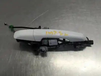 Peça sobressalente para automóvel em segunda mão puxador exterior traseiro esquerdo por land rover range rover evoque pure 150 cv / 110 kw referências oem iam bj3224995cc