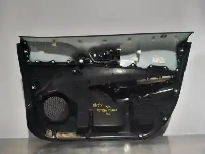 Pezzo di ricambio per auto di seconda mano Rivestimento Porta Anteriore Sinistro per TOYOTA COROLLA (E21) HYBRID STYLE 140 CV / 103 KW Riferimenti OEM IAM 6761202860  N1.Z1.20.3.B