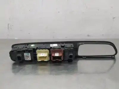 Автозапчасти б/у выключатель левого переднего окна за renault captur life ссылки oem iam 10132829  n1.z1.17.6