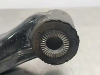 Peça sobressalente para automóvel em segunda mão Braço De Suspensão Inferior Esquerdo Dianteiro por TOYOTA AURIS Hybrid Active Referências OEM IAM   N4.Z1.01.01.04