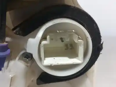 Second-hand car spare part front right door lock for mazda 3 lim. () style oem iam references   n1.z1.24.4.m