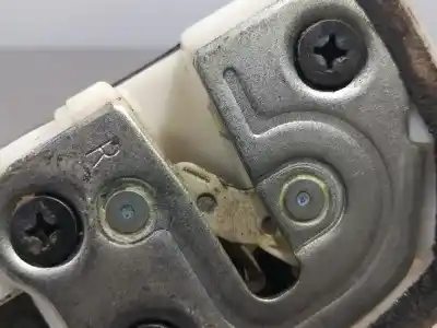 Second-hand car spare part front right door lock for mazda 3 lim. () style oem iam references   n1.z1.24.4.m