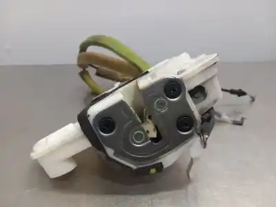 Second-hand car spare part left front door lock for mazda 3 lim. () style oem iam references   n1.z1.24.4.m