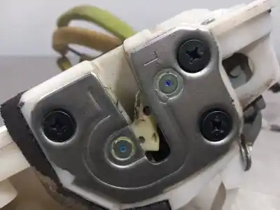 Second-hand car spare part left front door lock for mazda 3 lim. () style oem iam references   n1.z1.24.4.m