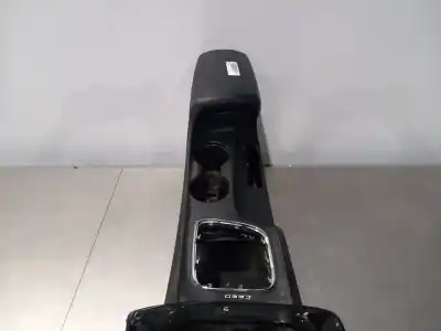 Pezzo di ricambio per auto di seconda mano bracciolo centrale per kia cee´d concept 99 cv / 73 kw riferimenti oem iam 84667a2000  n1.z2.11.4.3