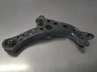 Second-hand car spare part Front Left Lower Suspension Arm for TOYOTA COROLLA (E21) HYBRID STYLE 140 CV / 103 KW OEM IAM references   N4.Z1.01.02.08