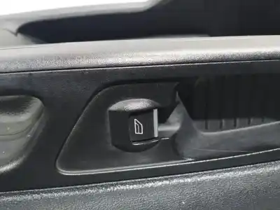 Peça sobressalente para automóvel em segunda mão forra / revestimento da porta dianteira direita por ford b-max trend referências oem iam   n1.z1.20.7.b