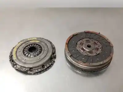 Pezzo di ricambio per auto di seconda mano kit frizione per opel insignia a sedán (g09) 2.0 cdti (69) riferimenti oem iam   n1.z3.01.05.03