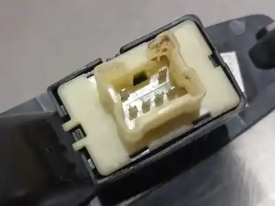 Автозапчасти б/у управление задними правыми стеклами за renault captur life ссылки oem iam 829614619r  n1.z1.17.7