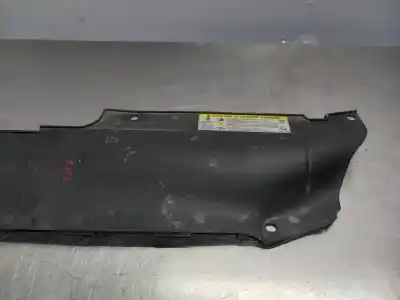 Peça sobressalente para automóvel em segunda mão Molduras Frontais por AUDI A5 SPORTBACK (8T) 2.0 16V TFSI Referências OEM IAM 8K0010520B  N2.Z1.10.3.B