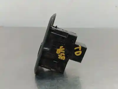 Peça sobressalente para automóvel em segunda mão botão / interruptor elevador vidro traseiro direito por volvo xc90 v8 executive geartronic (7 asientos) referências oem iam 30658696