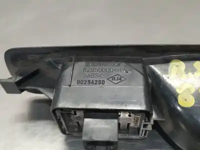 Автозапчастина б/у  для RENAULT SCENIC III  Посилання на OEM IAM 829500004R  N1.Z1.17.6