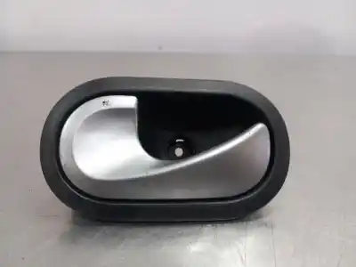 Автозапчасти б/у левая задняя внутренняя ручка за renault clio iii imusic confort dynamique ссылки oem iam 310579  n2.z1.1.caja.2 Автозапчасти б/у левая задняя внутренняя ручка за renault clio iii imusic confort dynamique ссылки oem iam 310579  n2.z1.1.caja.2