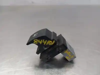 Peça sobressalente para automóvel em segunda mão BOTÃO / INTERRUPTOR ELEVADOR VIDRO TRASEIRO ESQUERDO por VOLKSWAGEN GOLF VI VARIANT (AJ5)  Referências OEM IAM 7L6959855B  N1.Z1.16.13