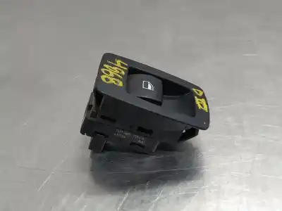Peça sobressalente para automóvel em segunda mão botão / interruptor elevador vidro dianteiro direito por bmw serie 3 touring (e91) 320i referências oem iam 15939900