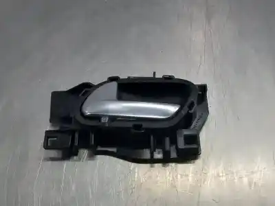 Peça sobressalente para automóvel em segunda mão puxador interior traseiro esquerdo por peugeot 208 access referências oem iam 