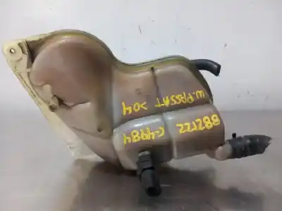 Pièce détachée automobile d'occasion VASE D'EXPANSION DE LIQUIDE DE REFROIDISSEMENT pour VOLKSWAGEN PASSAT B5.5 (3B3)  Références OEM IAM 8D0121403L  N2.Z1.DEPOSITO.6