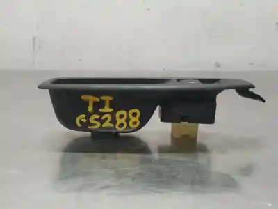 Peça sobressalente para automóvel em segunda mão botão / interruptor elevador vidro traseiro esquerdo por renault captur life referências oem iam 829614619r  n1.z1.17.7