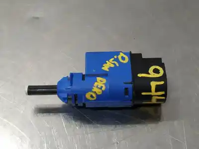 Second-hand car spare part switch for dacia sandero stepway comfort oem iam references 253256730r  n2.z1.3.21