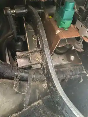 Pezzo di ricambio per auto di seconda mano pedale della frizione per ford fiesta (cbk) fun riferimenti oem iam   