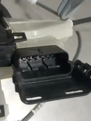 Pezzo di ricambio per auto di seconda mano  per PEUGEOT 3008  Riferimenti OEM IAM 16943628  N1.Z1.28.3.A