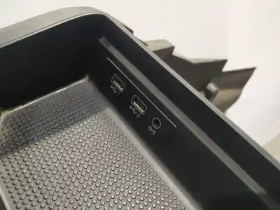 Peça sobressalente para automóvel em segunda mão apoio de braço consola central por seat ibiza (kj1) reference referências oem iam   n1.z2.11.6.1