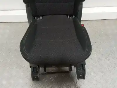 Second-hand car spare part rear right seats for kia carens ( ) concept oem iam references   n2.z2.pasillo.2.f1