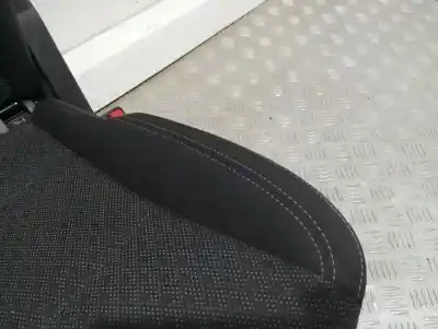 Second-hand car spare part rear right seats for kia carens ( ) concept oem iam references   n2.z2.pasillo.2.f1