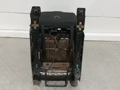 Second-hand car spare part rear left seats for kia carens ( ) concept oem iam references   n2.z2.pasillo.2.f1