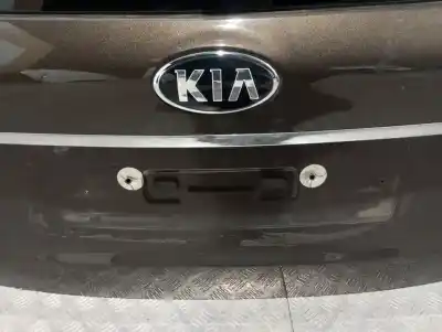Second-hand car spare part tailgate for kia carens ( ) concept oem iam references   n5.z1.5.22.a